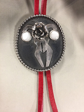 Stoltzfus Avis_Metal in Mtns Detail