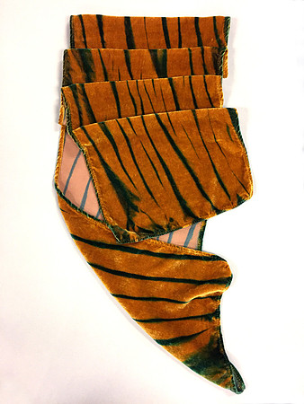 Voris_Scarf_1a