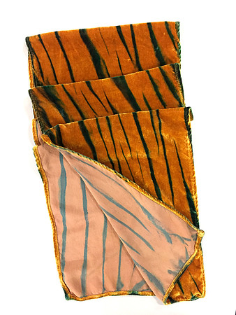 Voris_Scarf_1b